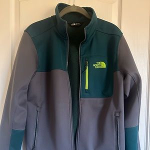The North Face Apex Risor Jacket (Men’s)